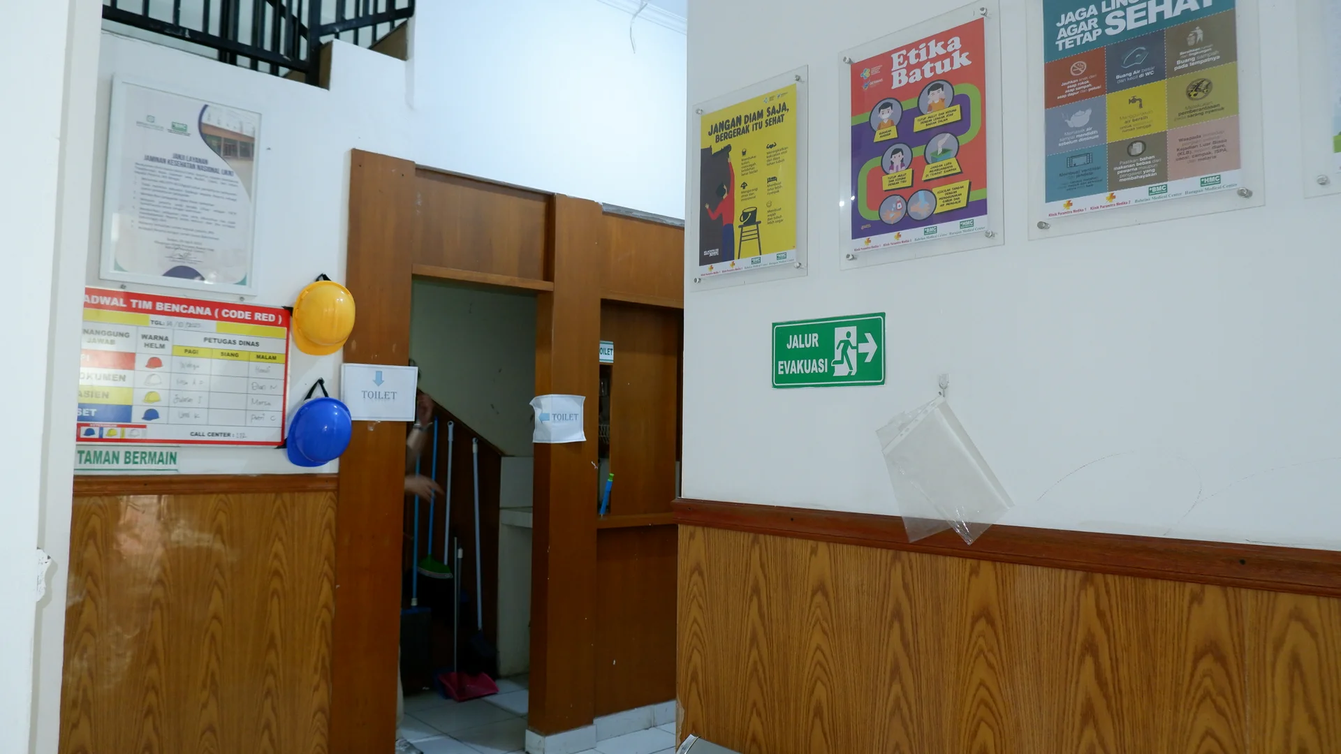 Ruang Tunggu Pasien