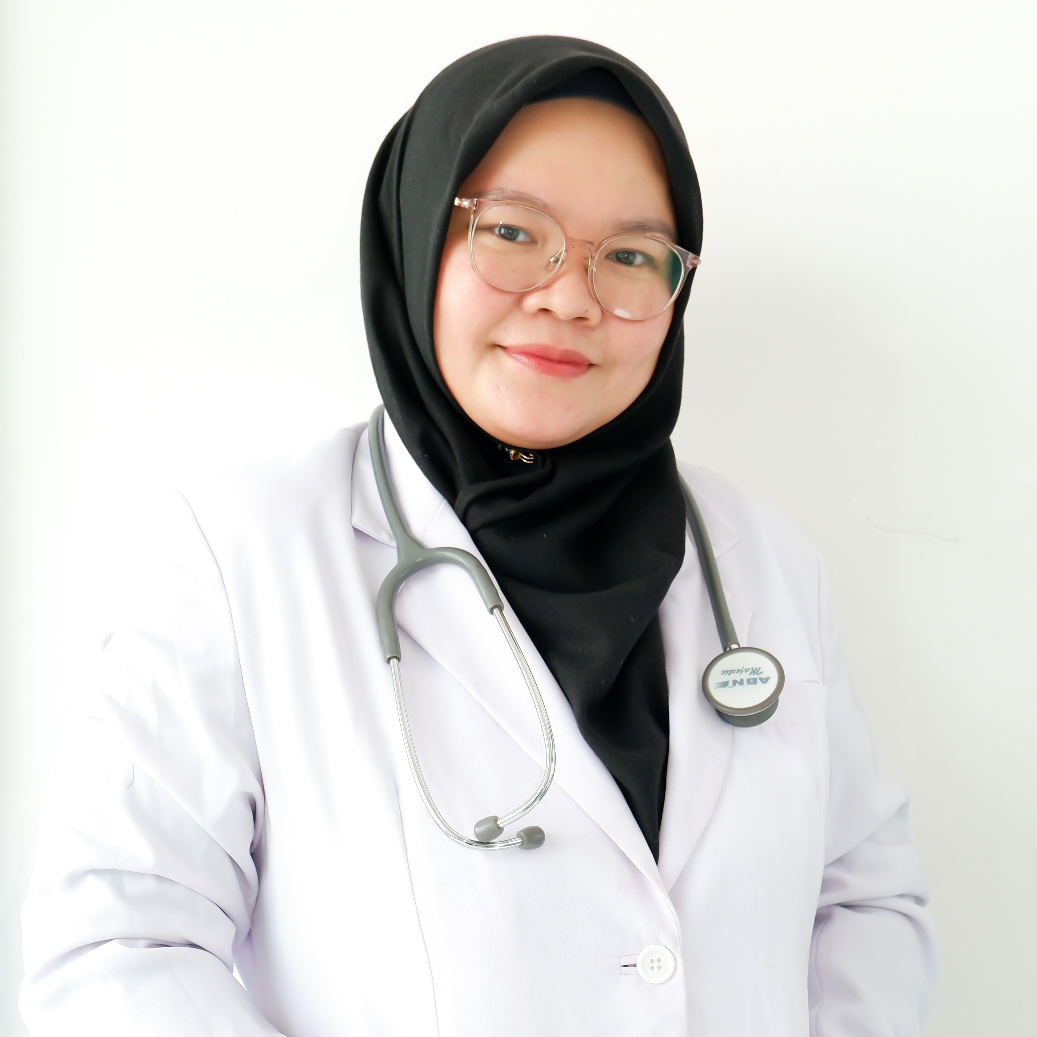 dr. Eva Melinda