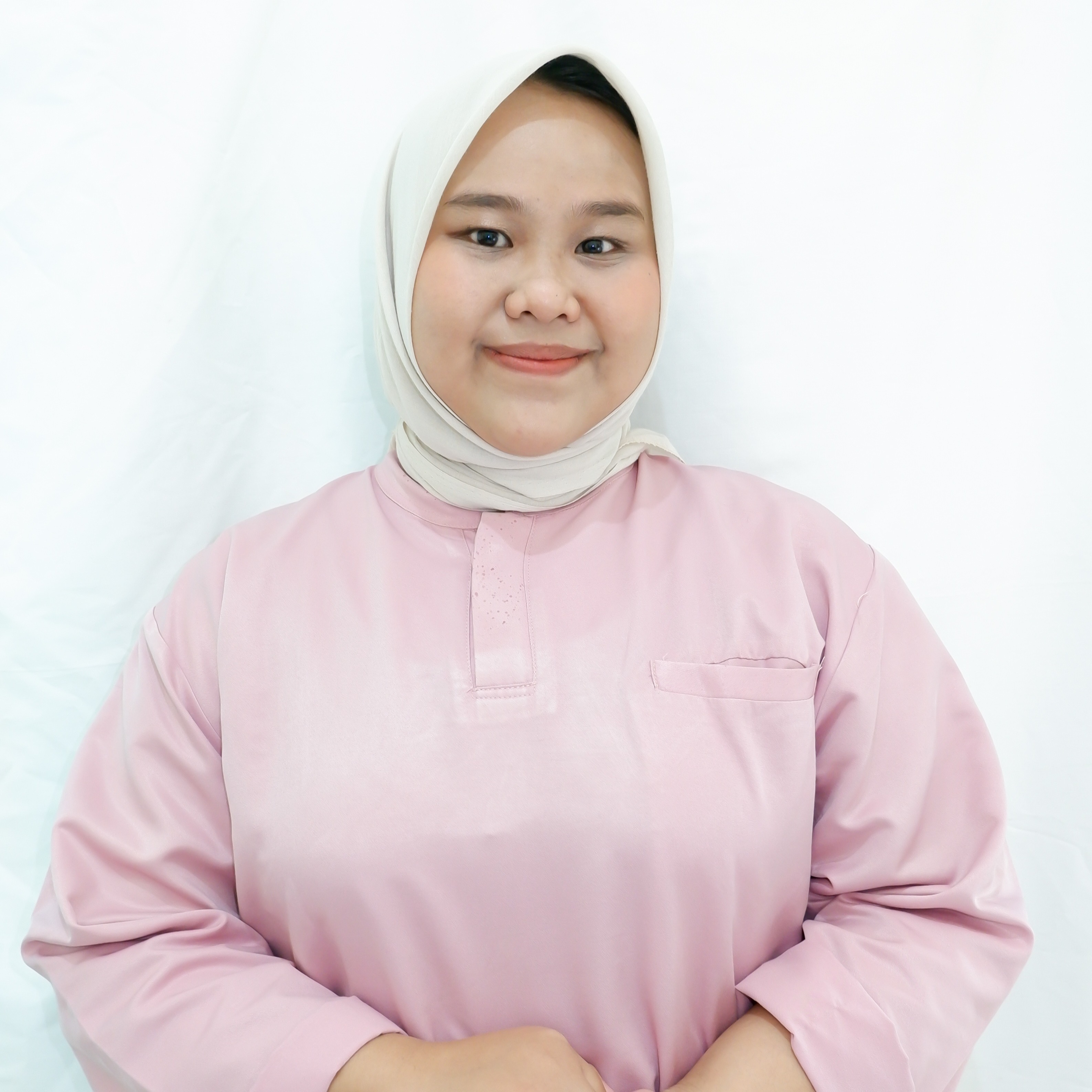 ⁠Faradilla Nurhaliza, Amd.Keb